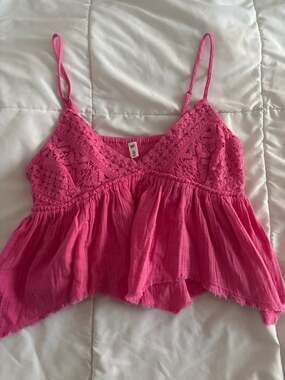 BP. Crochet Trim Handkerchief Hem Babydoll Cami Top